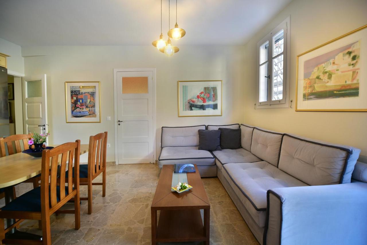 Feel At Home - Family House In Hydra Экстерьер фото