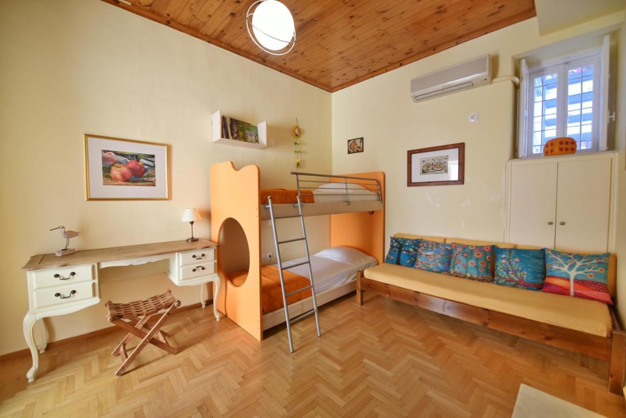 Feel At Home - Family House In Hydra Экстерьер фото